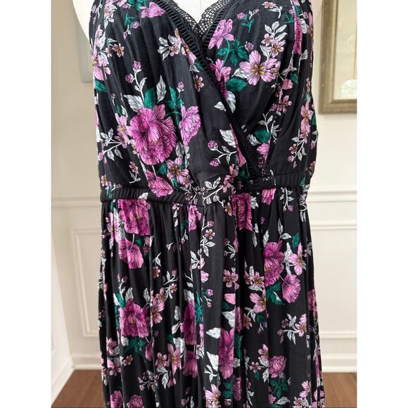 Torrid Midi Challis Surplice Skater Dress Black Purple Pink Floral $65 3 3X - Picture 3 of 8